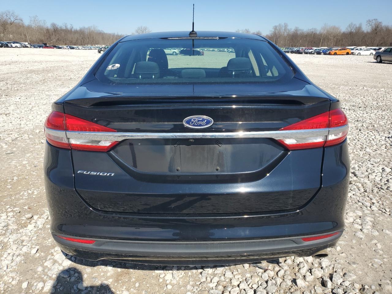 2017 FORD FUSION S - Image 6