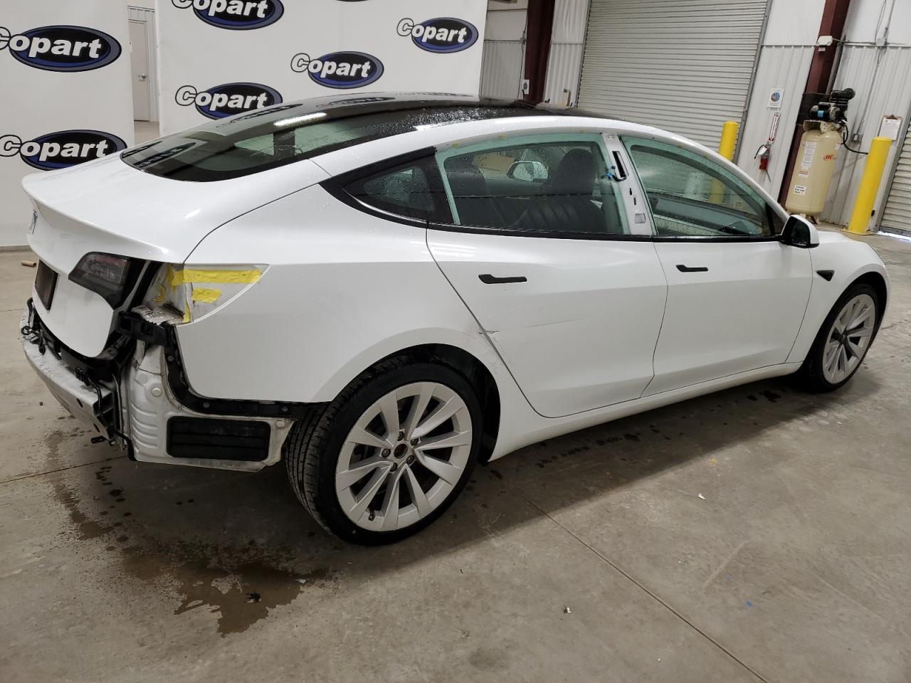 2023 TESLA MODEL 3 - Image 3