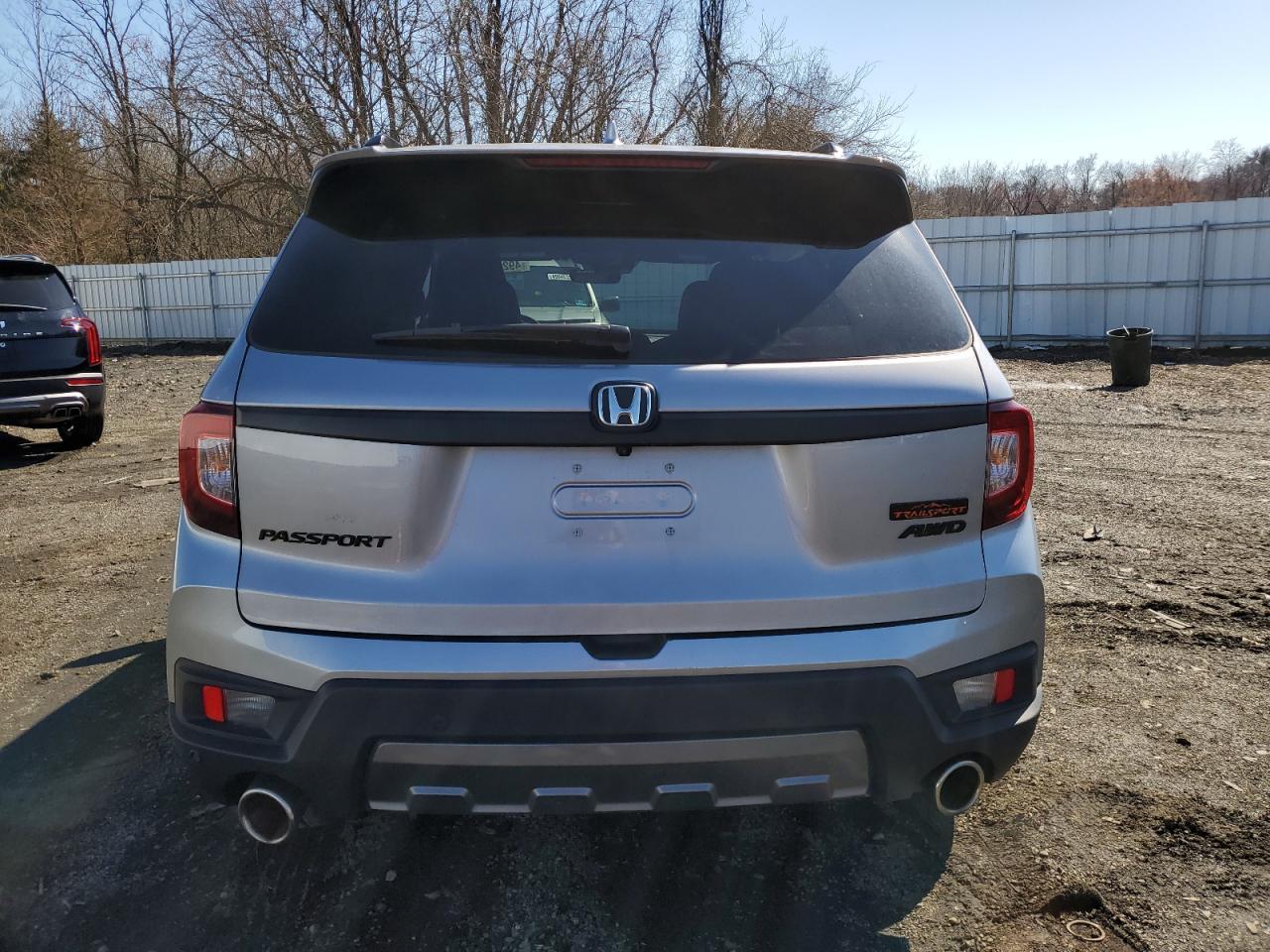 2022 HONDA PASSPORT T - Image 6