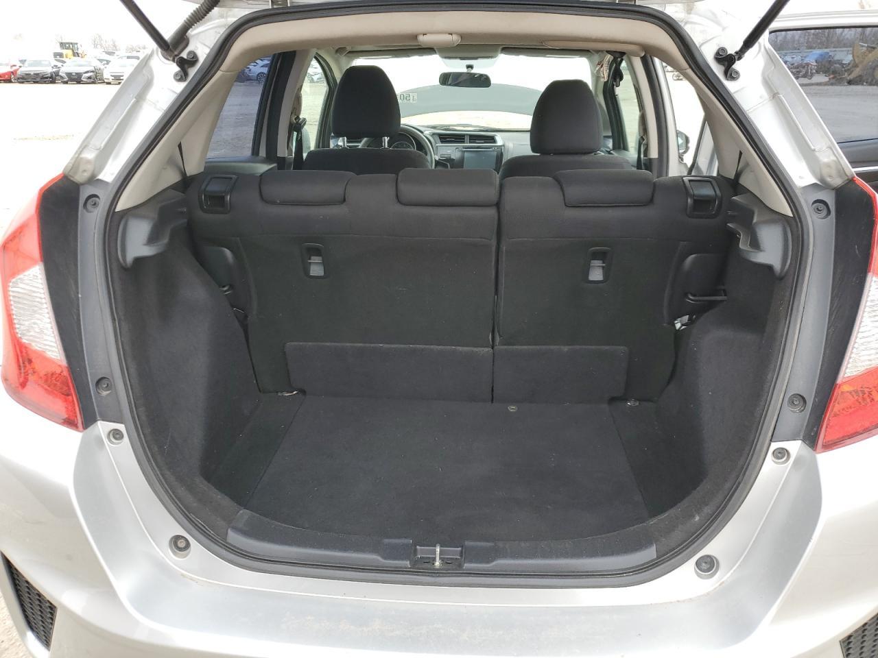 2015 HONDA FIT EX - Image 6