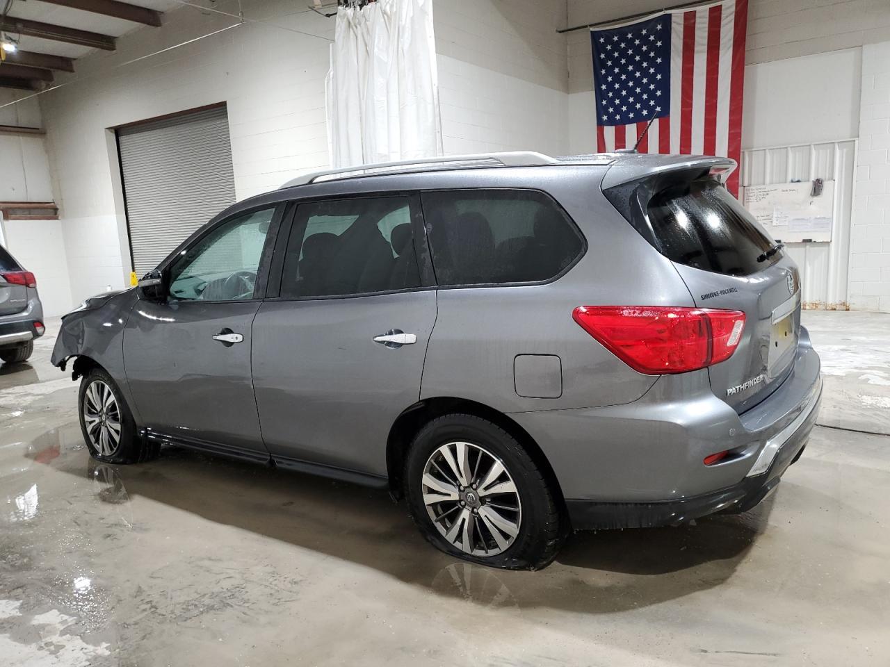 2018 NISSAN PATHFINDER - Image 2
