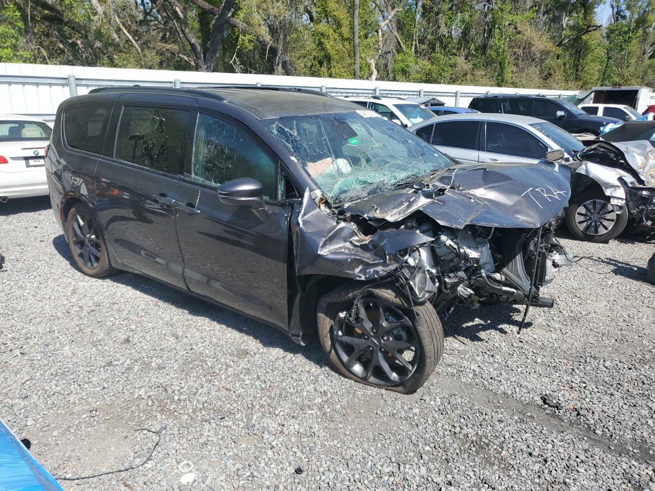 2022 CHRYSLER PACIFICA T - Image 4