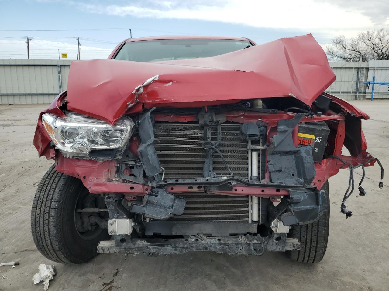2017 TOYOTA TACOMA DOU - Фото 5