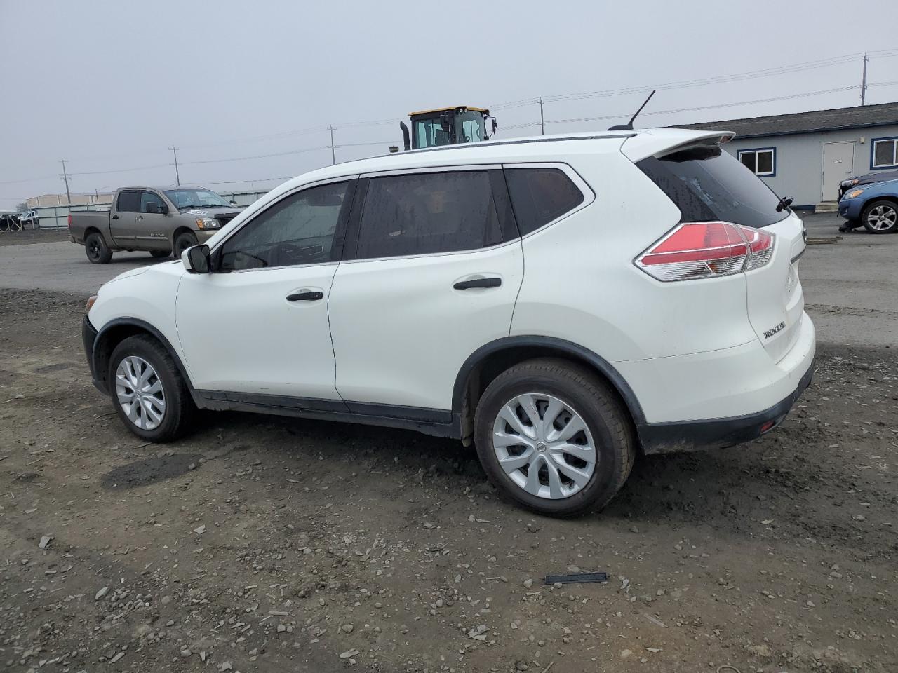 2016 NISSAN ROGUE S - Image 2