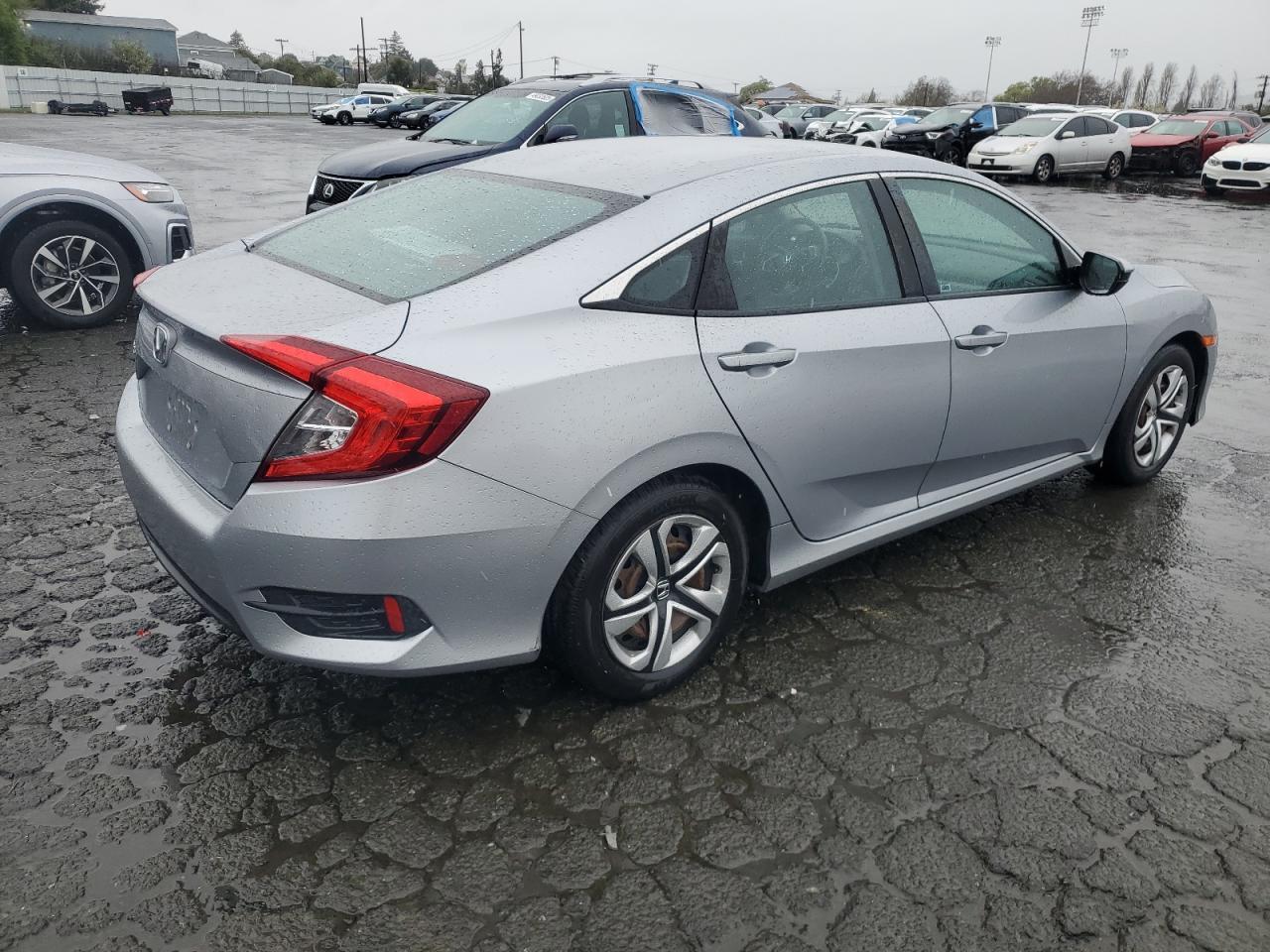2017 HONDA CIVIC LX - Image 3
