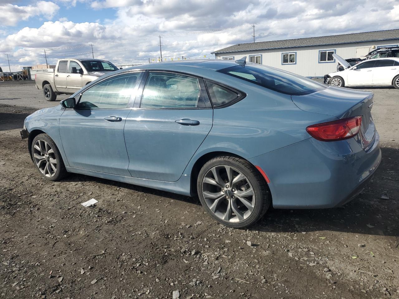 2015 CHRYSLER 200 S - Фото 2