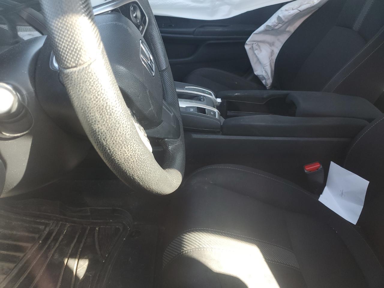 2016 HONDA CIVIC LX - Image 7
