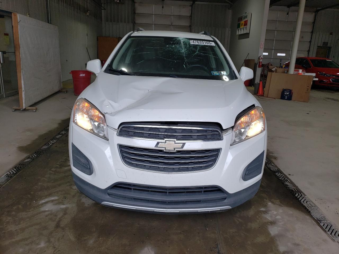 2015 CHEVROLET TRAX 1LT - Image 5
