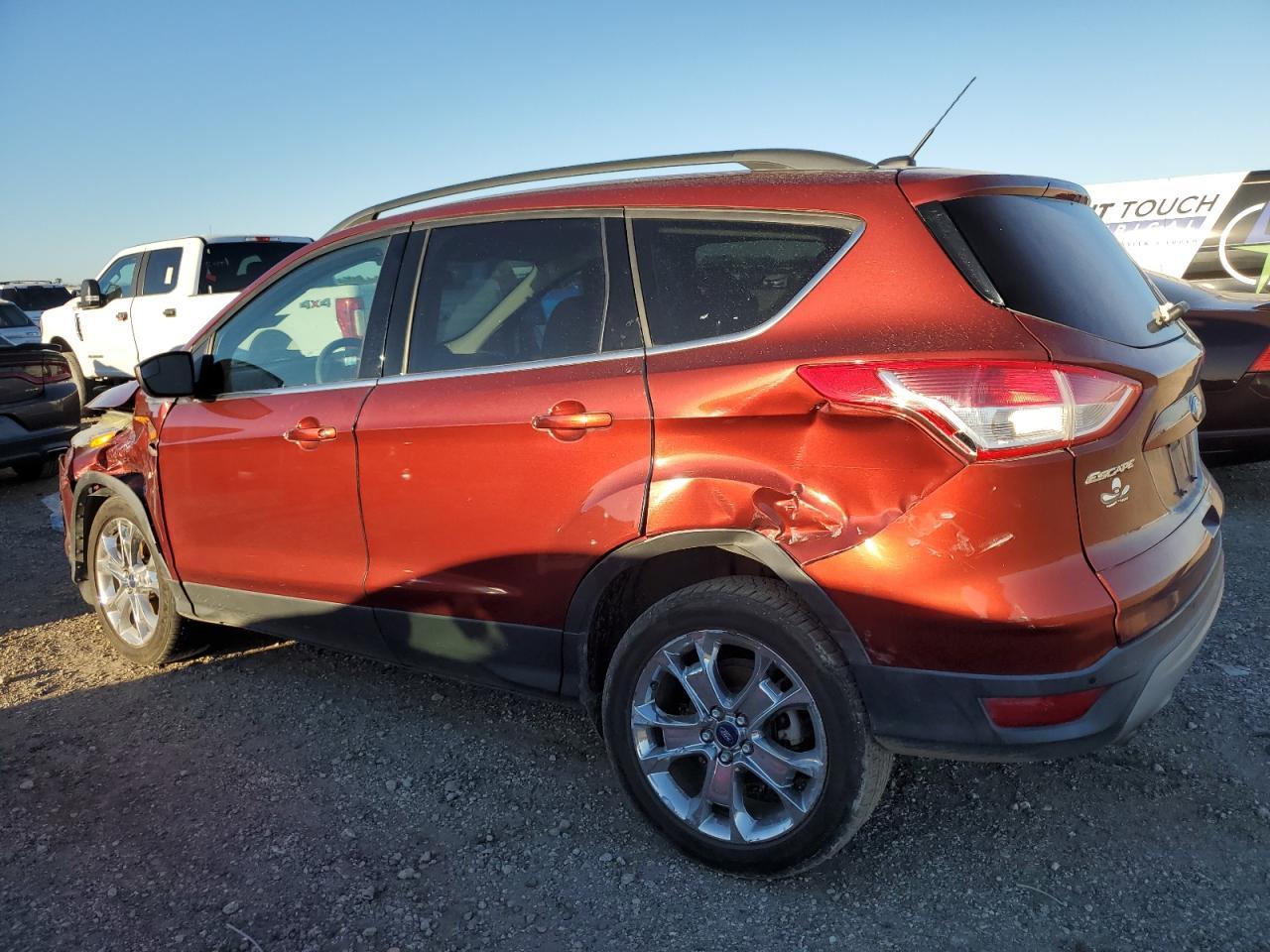 2014 FORD ESCAPE SE - Фото 2