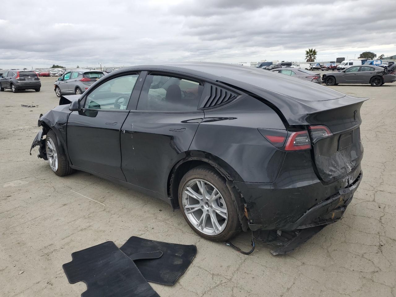 2022 TESLA MODEL Y - Image 2