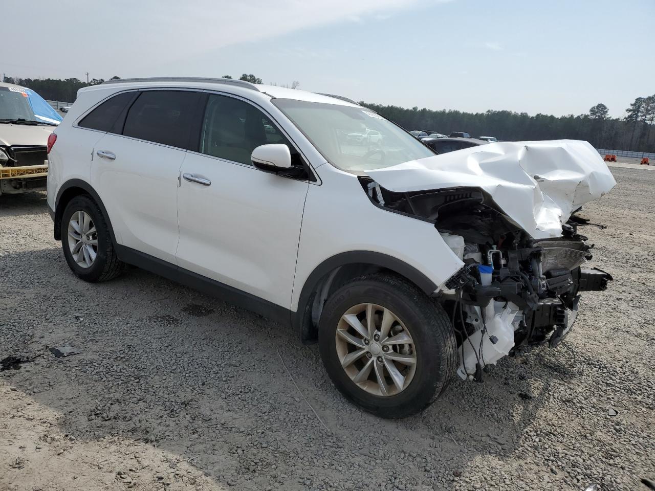 2016 KIA SORENTO LX - Image 4