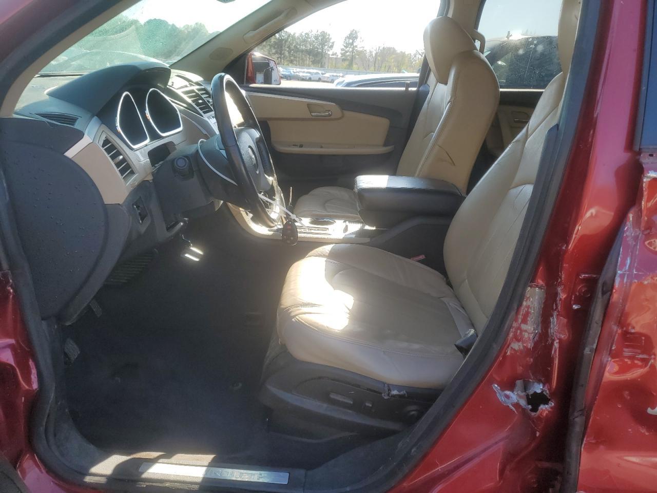 2012 CHEVROLET TRAVERSE L - Фото 7