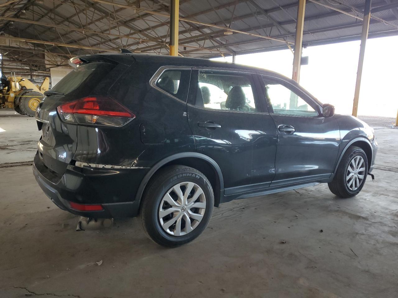 2018 NISSAN ROGUE S - Фото 3