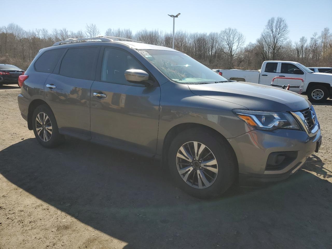 2017 NISSAN PATHFINDER - Image 4