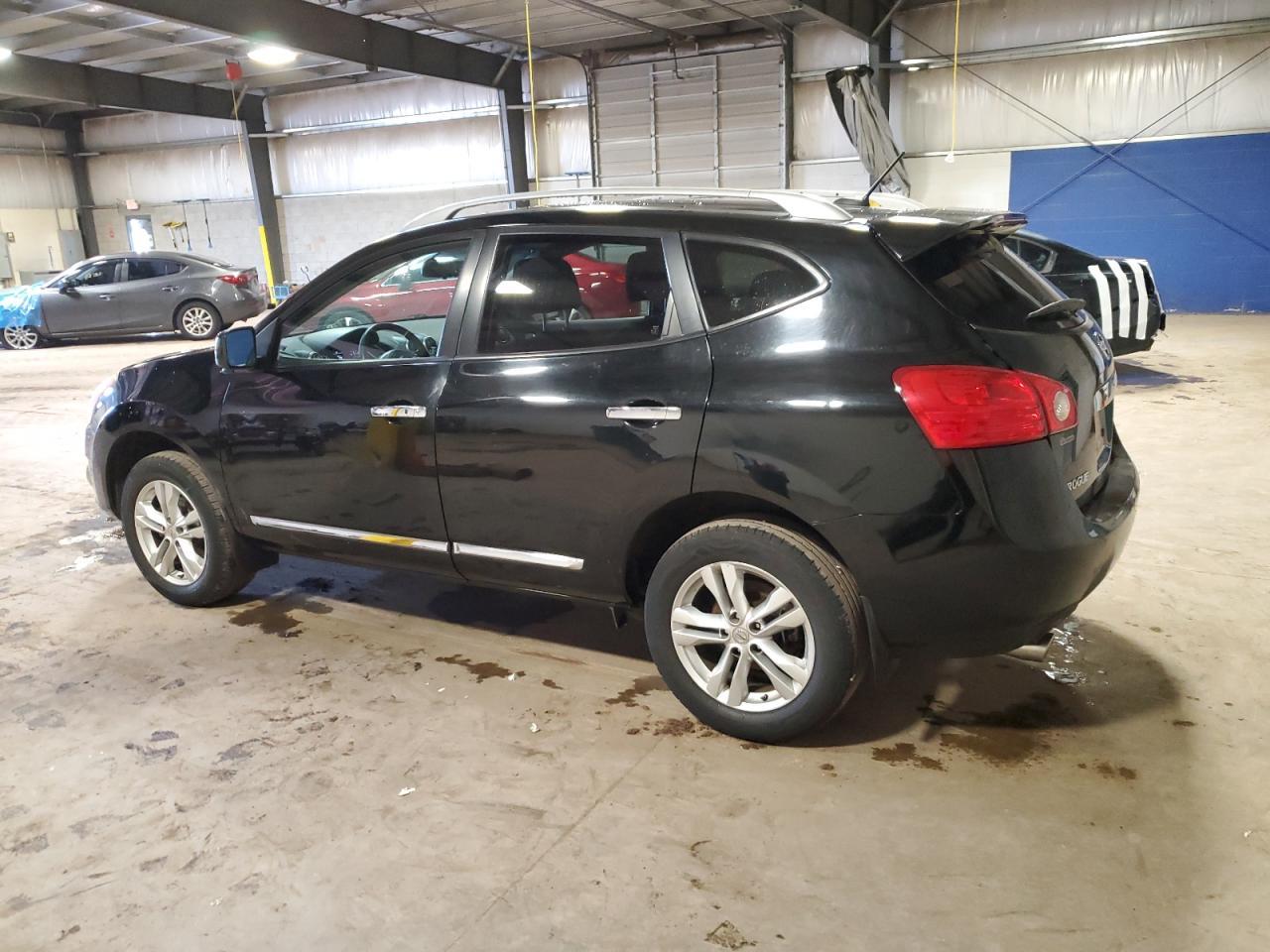 2013 NISSAN ROGUE S - Image 2