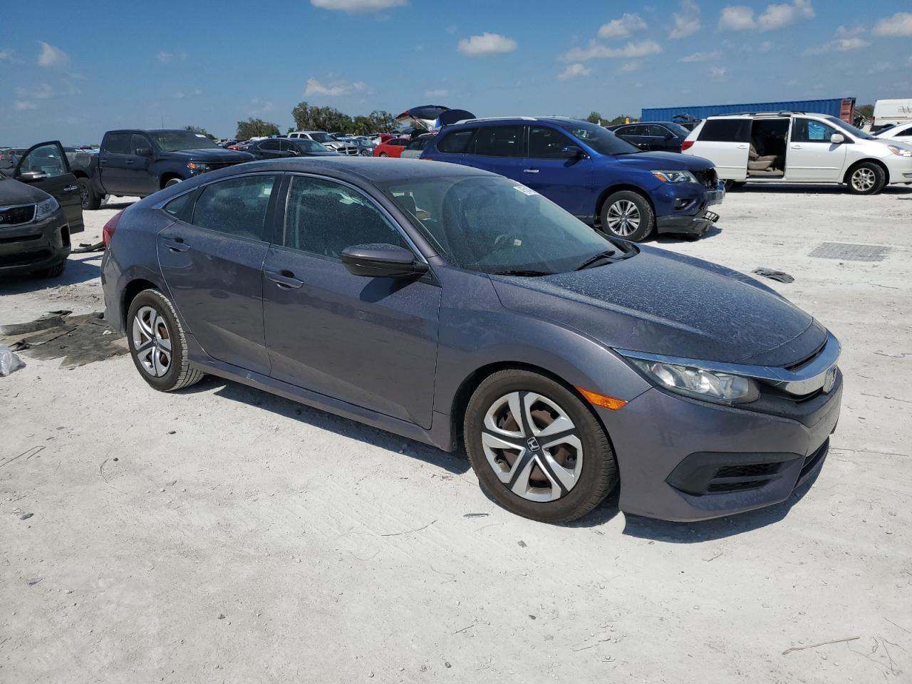 2016 HONDA CIVIC LX - Image 4