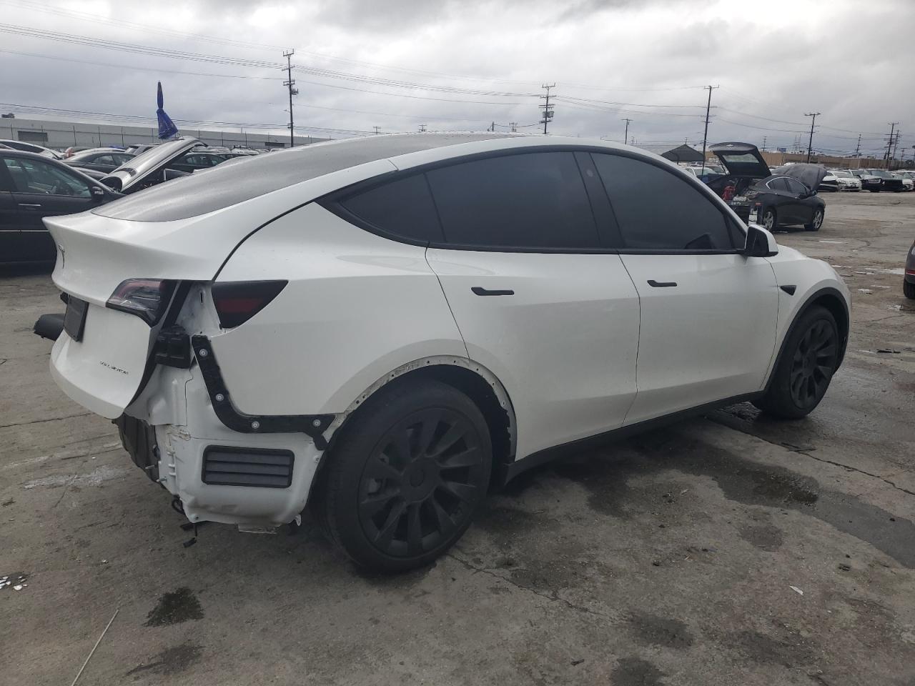 2022 TESLA MODEL Y - Image 3