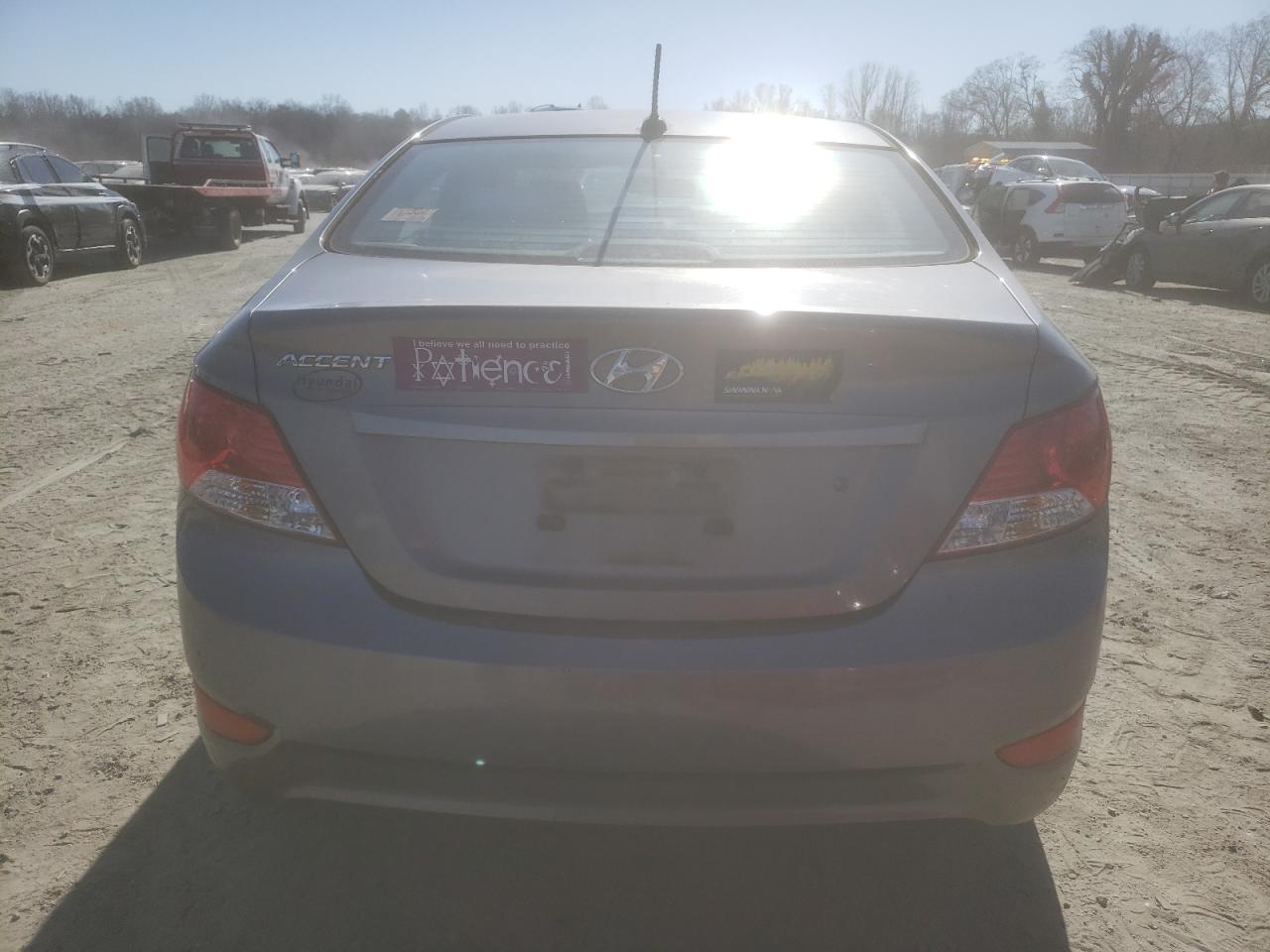 2014 HYUNDAI ACCENT GLS - Image 6
