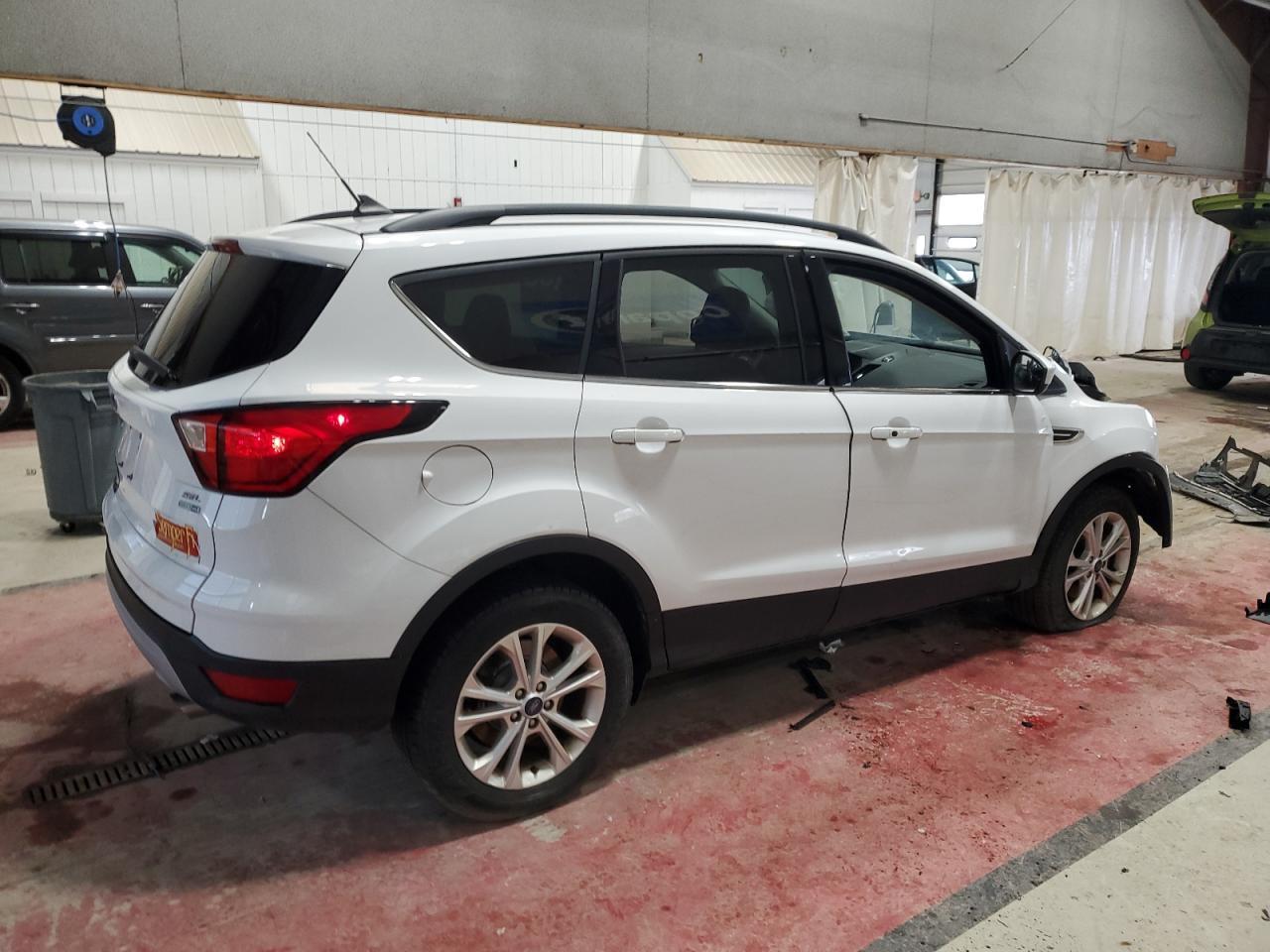 2019 FORD ESCAPE SEL - Image 3
