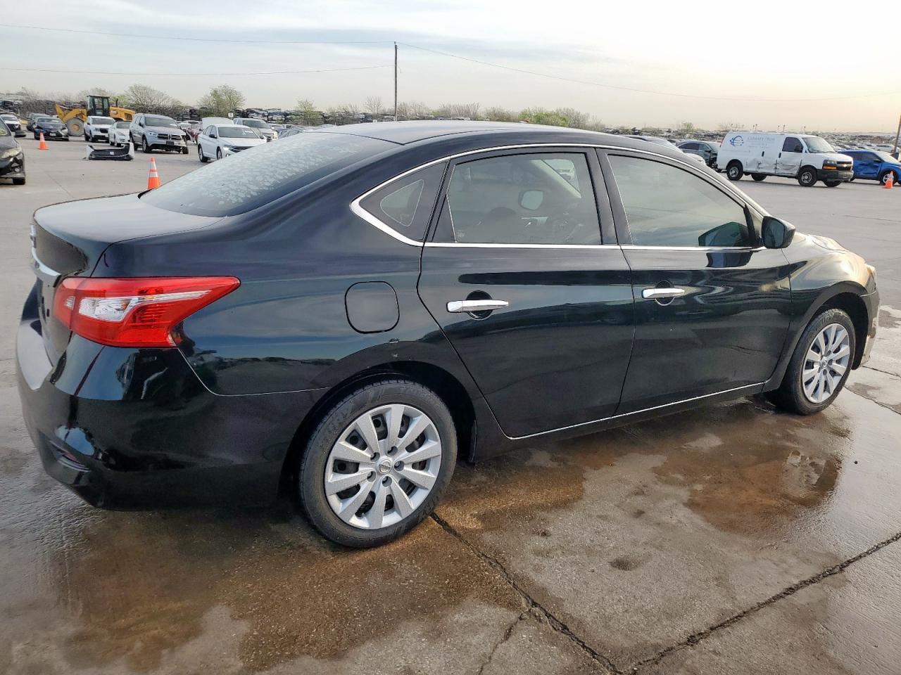 2017 NISSAN SENTRA S - Image 3