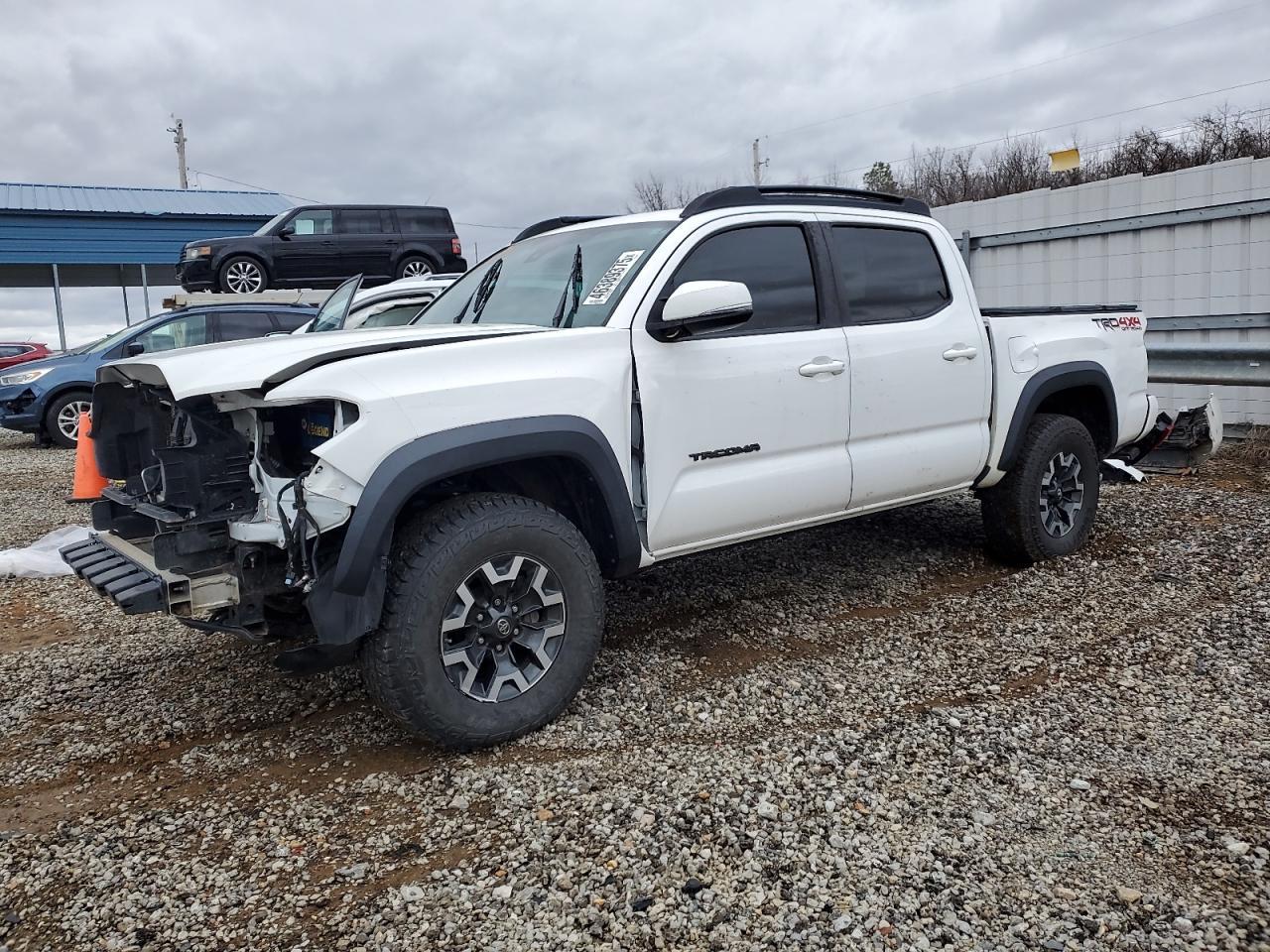 2019 TOYOTA TACOMA DOU