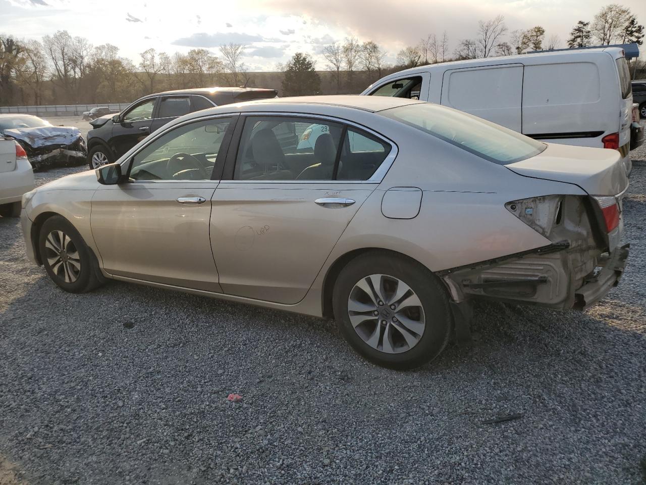 2014 HONDA ACCORD LX - Фото 2