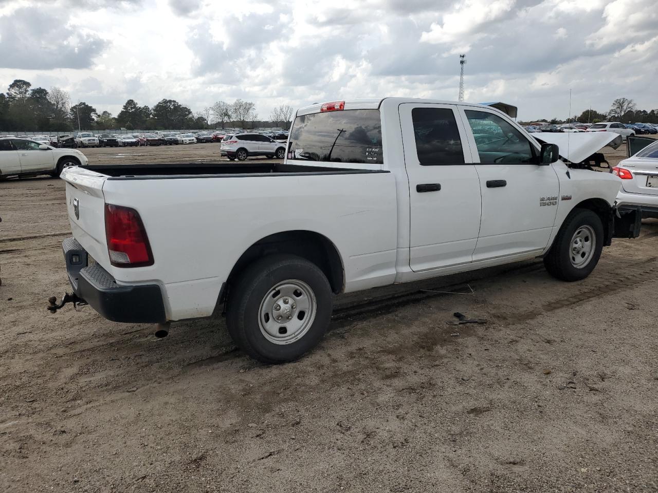2017 RAM 1500 ST - Image 3