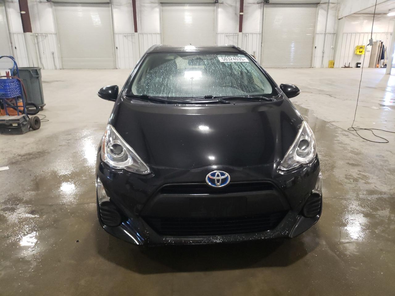 2016 TOYOTA PRIUS C - Фото 5