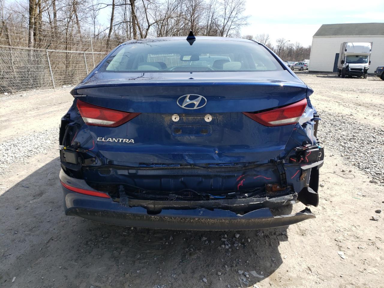 2018 HYUNDAI ELANTRA SE - Фото 6