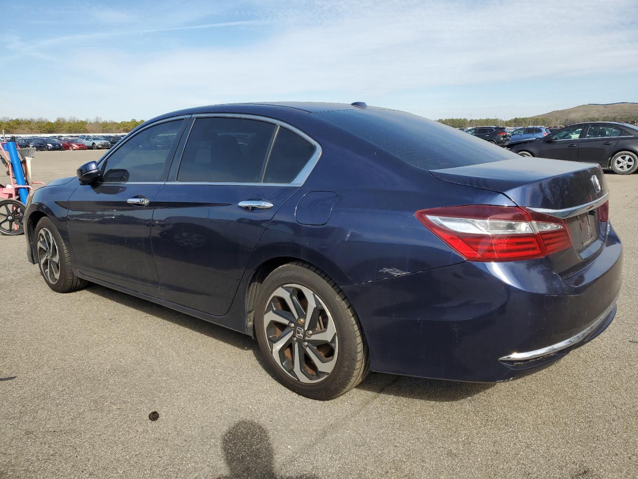 2016 HONDA ACCORD EXL - Image 2