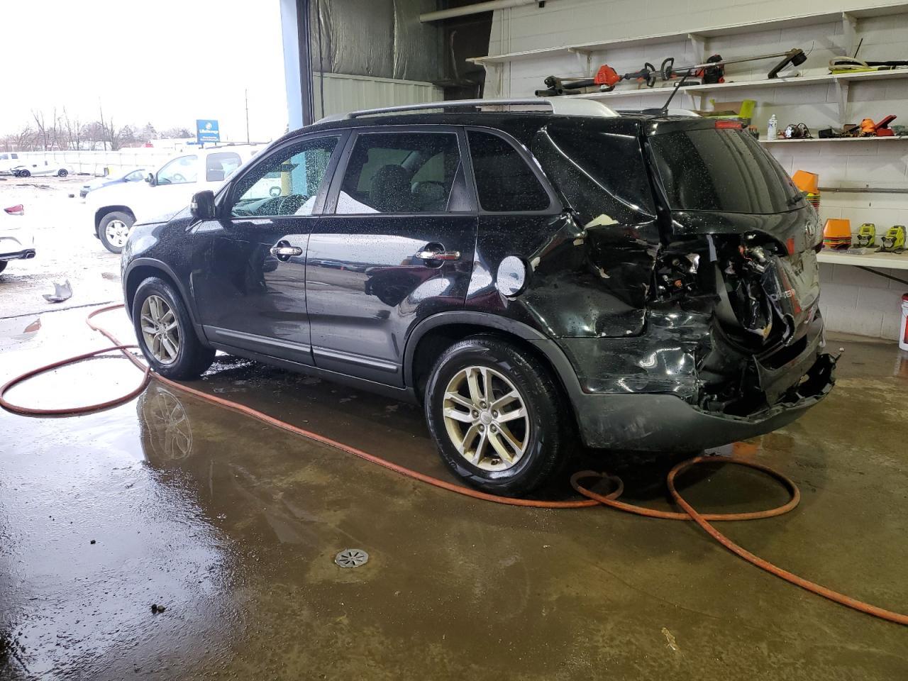2015 KIA SORENTO LX - Image 2
