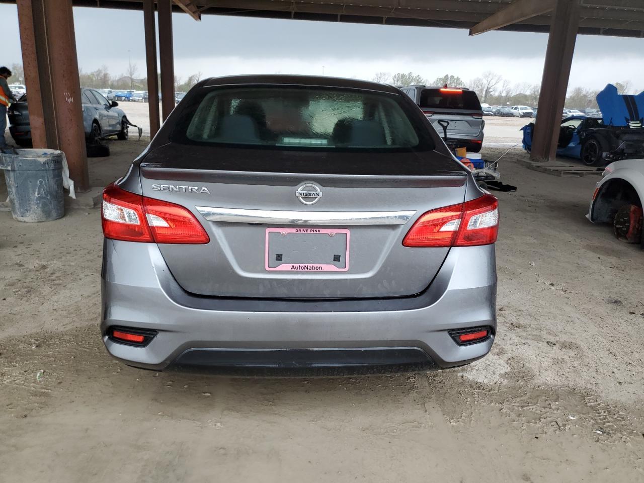 2018 NISSAN SENTRA S - Фото 6