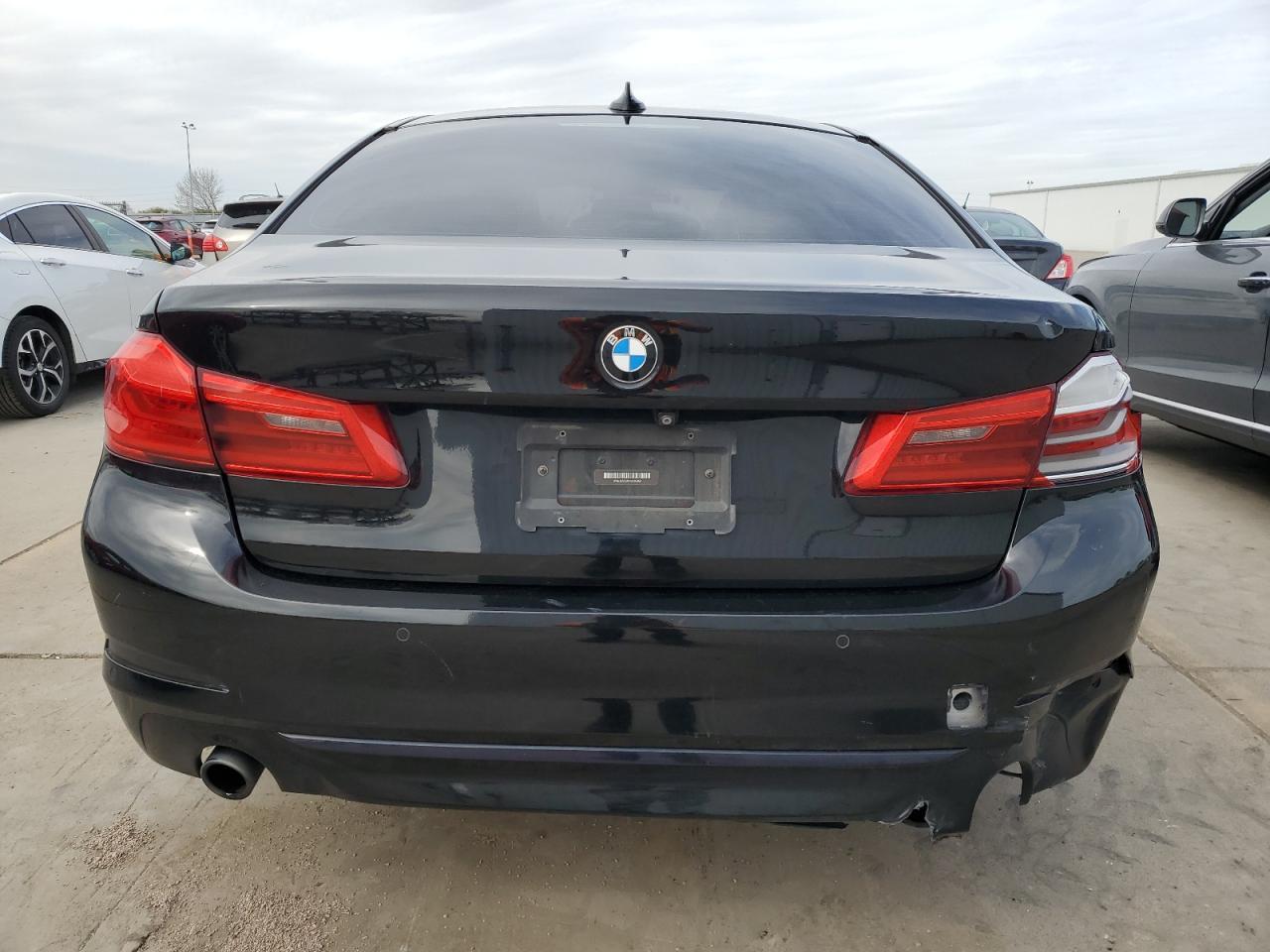 2018 BMW 530 I - Фото 6
