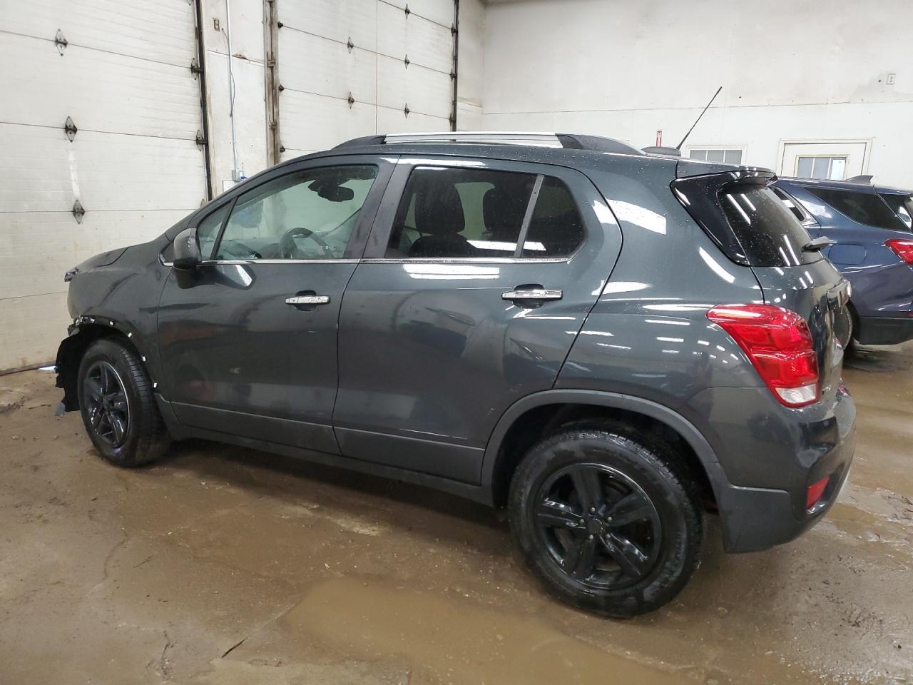 2018 CHEVROLET TRAX 1LT - Image 2