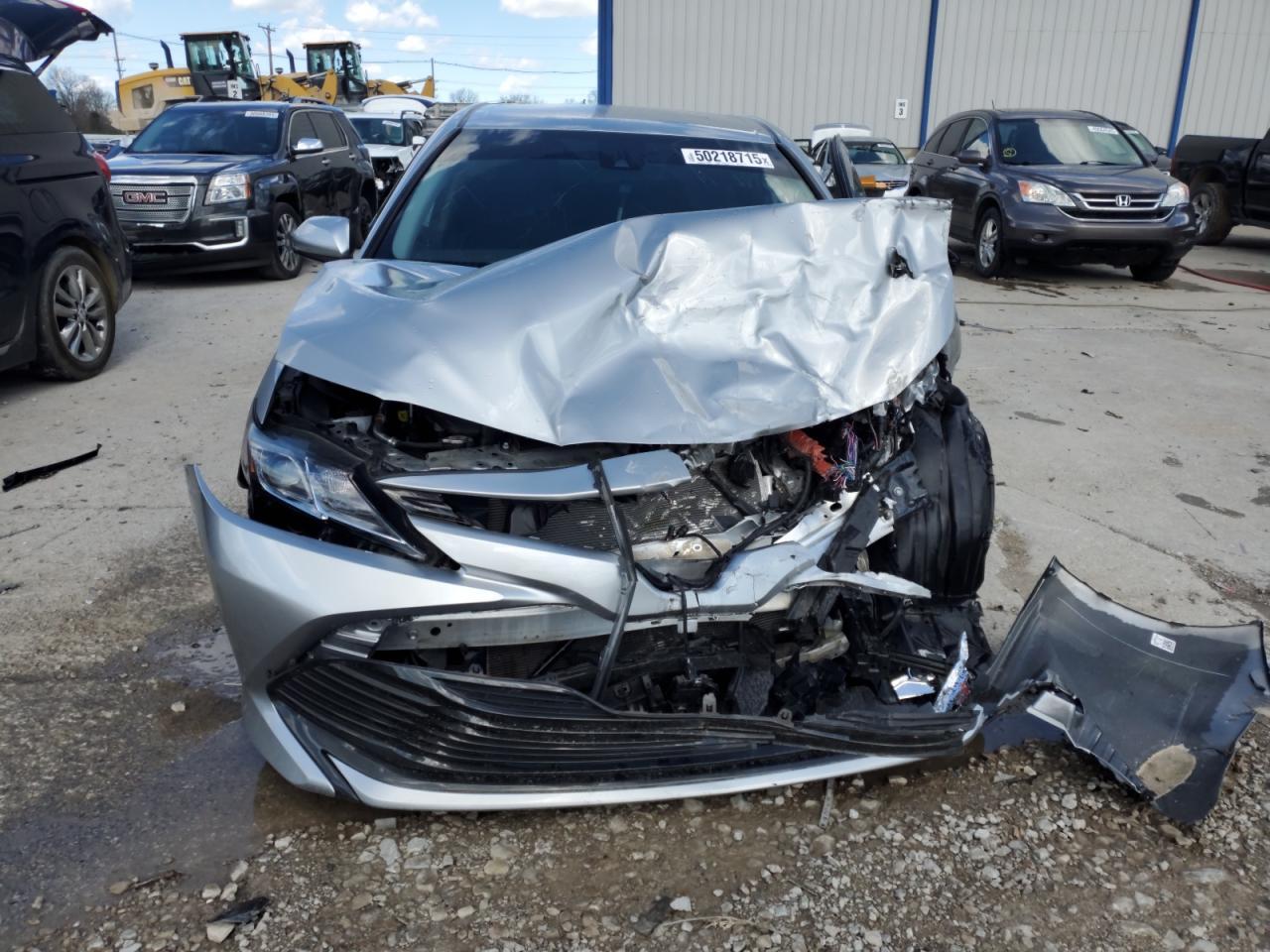 2020 TOYOTA CAMRY LE - Фото 5
