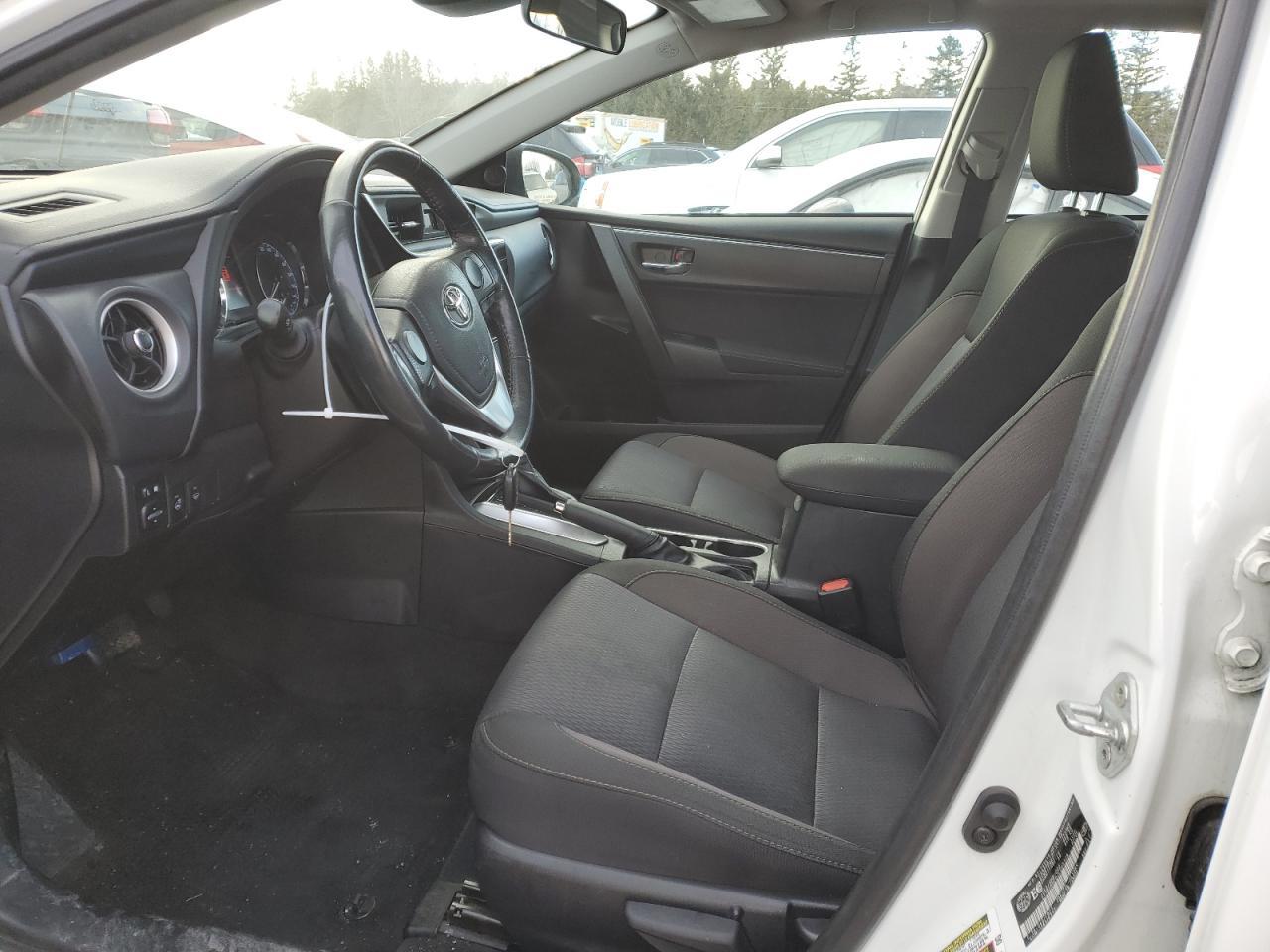 2018 TOYOTA COROLLA L - Фото 7