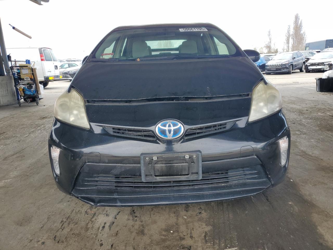 2013 TOYOTA PRIUS - Image 5