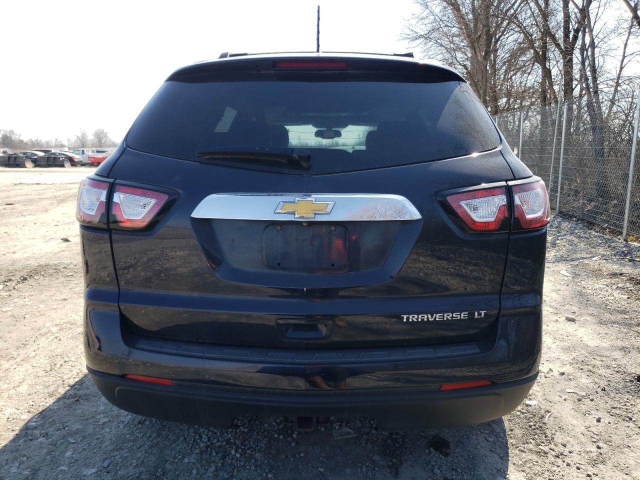 2015 CHEVROLET TRAVERSE L - Фото 6