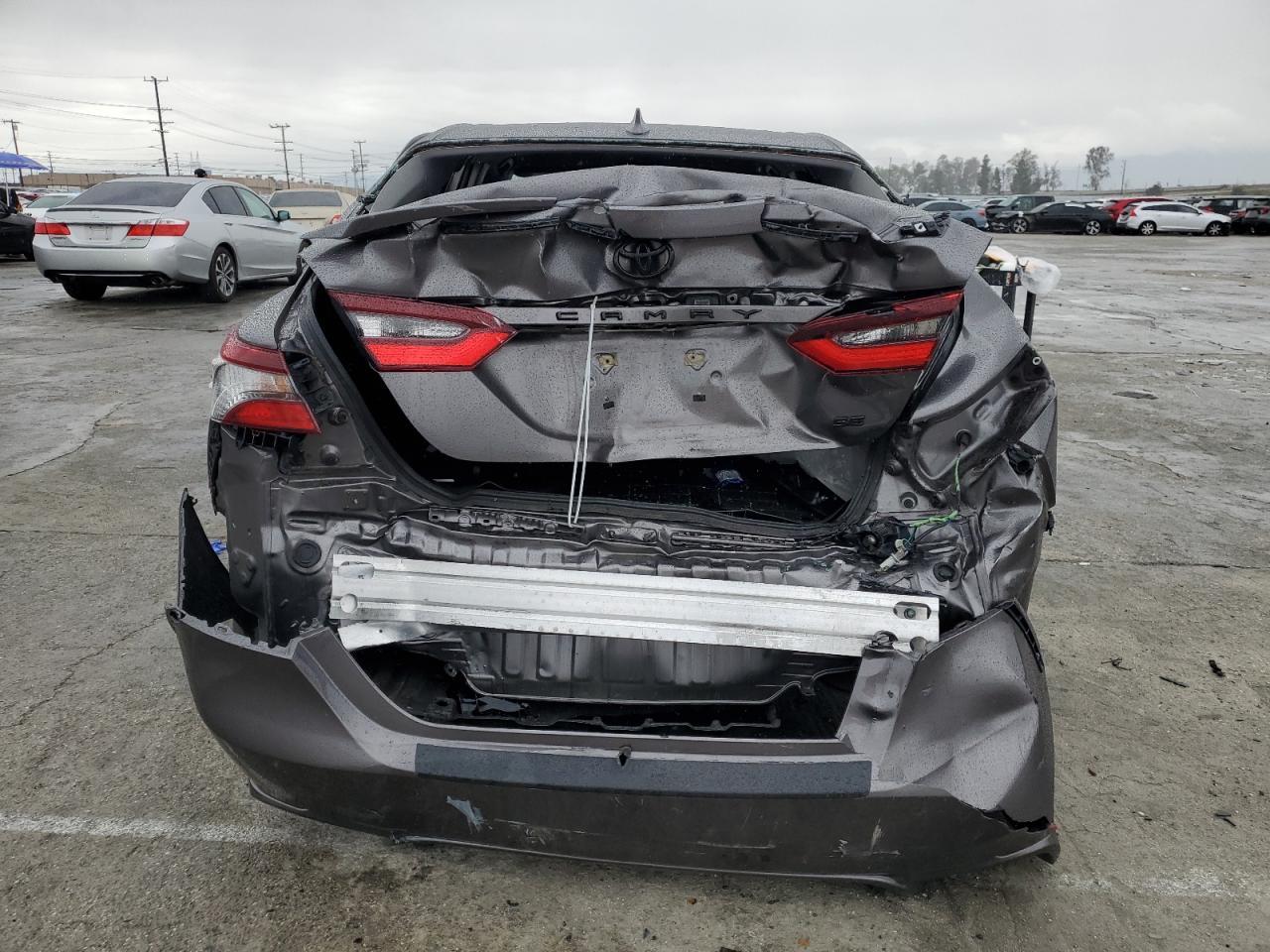2021 TOYOTA CAMRY SE - Image 6