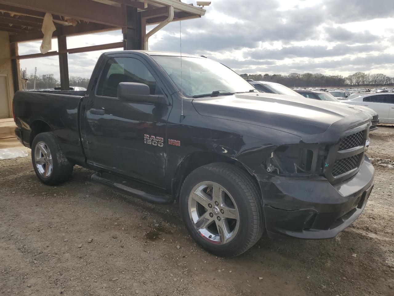2015 RAM 1500 ST - Image 4