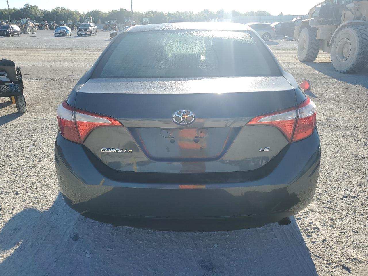 2015 TOYOTA COROLLA L - Фото 6