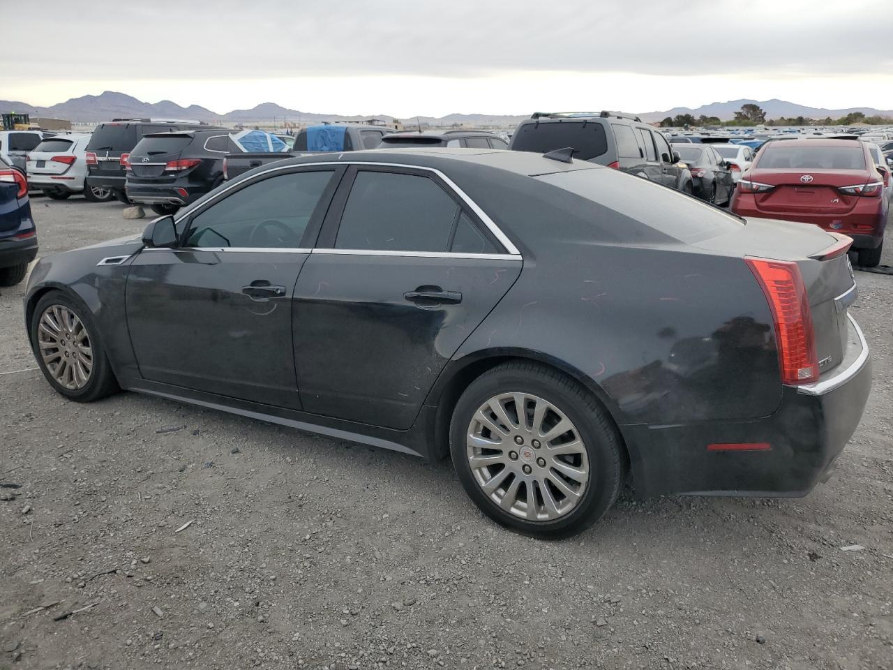 2011 CADILLAC CTS PREMIU - Image 2