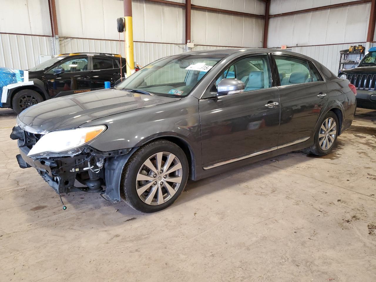 2011 TOYOTA AVALON BAS