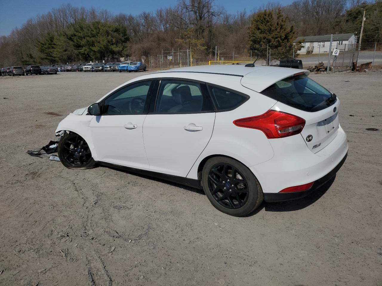 2016 FORD FOCUS SE - Фото 2