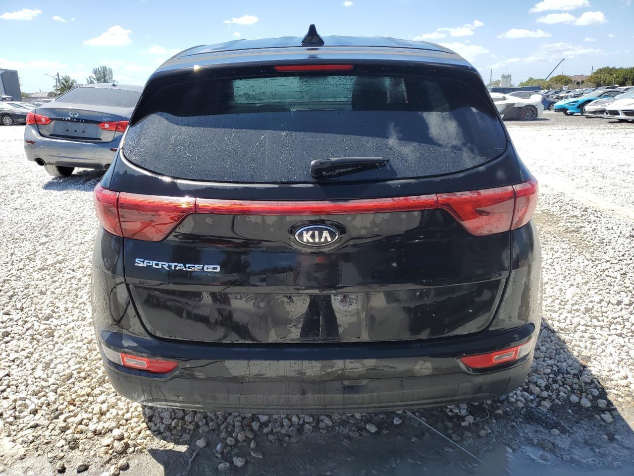 2017 KIA SPORTAGE L - Image 6