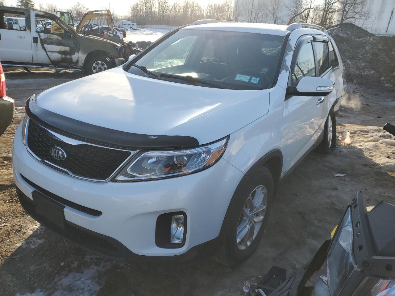 2014 KIA SORENTO LX