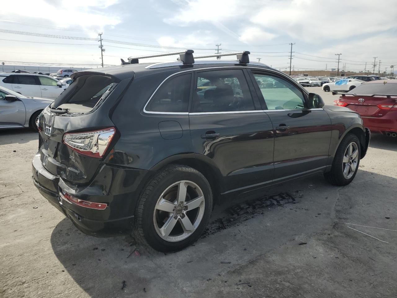 2011 AUDI Q5 PREMIUM - Image 3