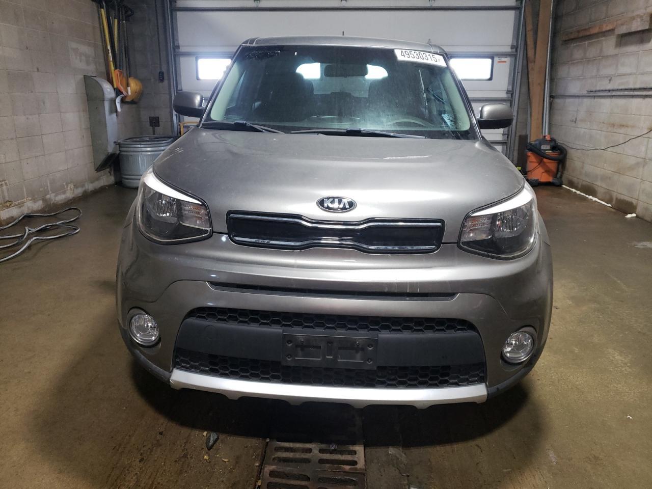2017 KIA SOUL + - Image 5