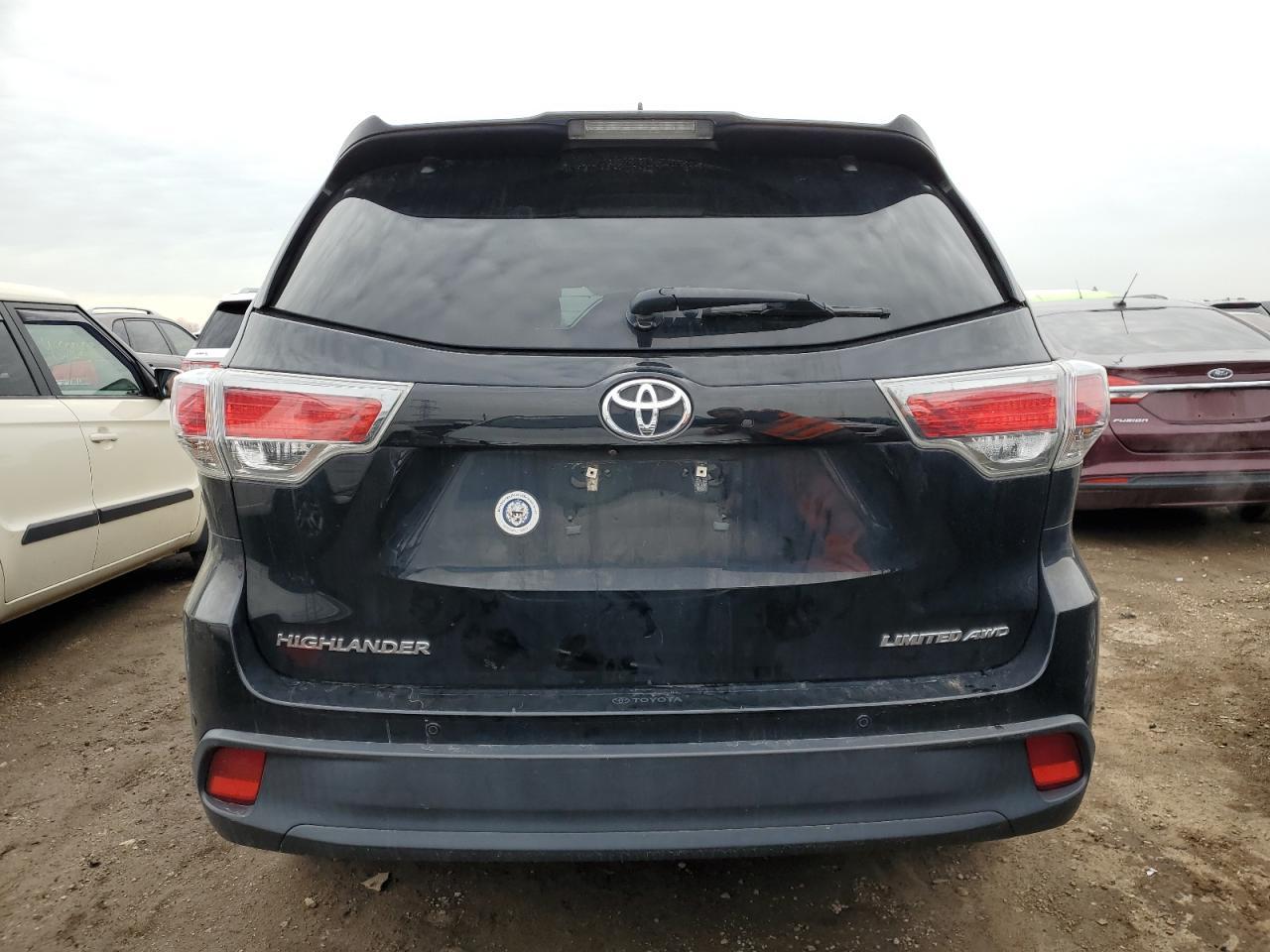 2015 TOYOTA HIGHLANDER - Фото 6