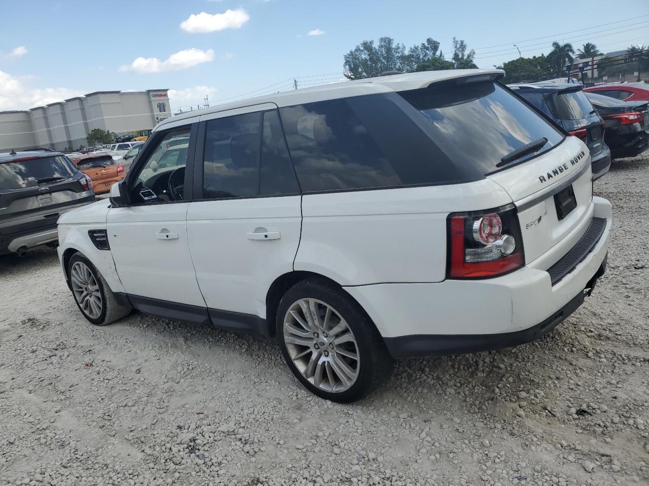 2012 LAND ROVER RANGE ROVE - Image 2